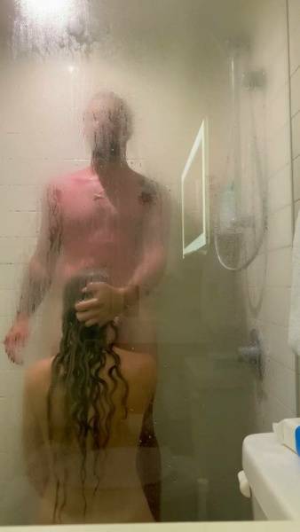 Adison Briana Nude Oral Sex Shower  Video  - Usa on fanspics.com