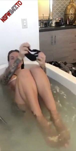 Viking Barbie water pleasure snapchat premium xxx porn videos on fanspics.com