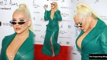 Christina Aguilera Flaunts Her Sexy Breasts at The Daily Front Row 19s 6th Annual Fashion Los Angeles Awards - Los Angeles on fanspics.com