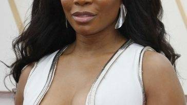 Venus Williams Shows Off Her Underboob at the 94th Annual Academy Awards on fanspics.com