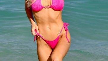 Joy Corrigan Shows Off Her Sexy Bikini Body on the Beach in Miami on fanspics.com