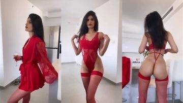 Yael Cohen Aris Onlyfans Topless Tease Video Leaked on fanspics.com