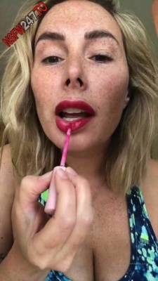 Paige Turnah red lip bj special porn videos on fanspics.com
