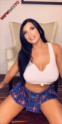 Romi Rain booty spreading snapchat premium xxx porn videos on fanspics.com
