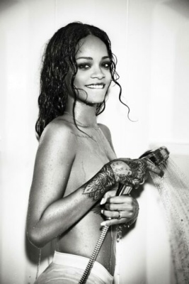 Rihanna Nude Topless Shower Photoshoot Set Leaked - Barbados on fanspics.com
