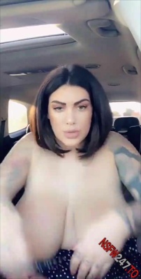 Ana Lorde masturbation in car snapchat premium porn videos on fanspics.com