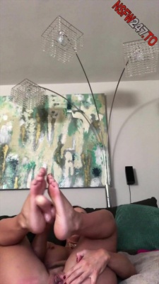 Abigail Mac Who wants to fuck my pretty little feet like this porn videos on fanspics.com