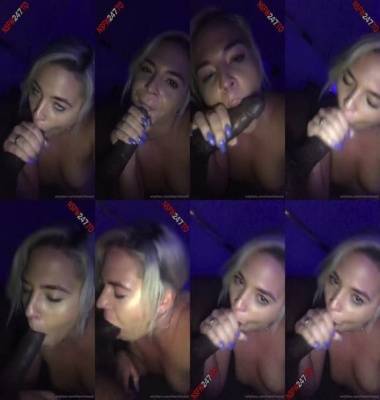 Heidi Grey playing with dildo snapchat premium 2020/07/29 on fanspics.com