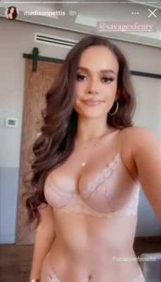 Nude Tiktok  Madi Edwards has great boobs ! on fanspics.com