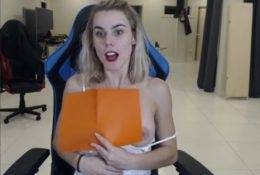 Twitch Streamer Accidental Nip Slip Video on fanspics.com