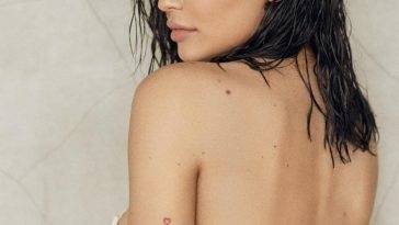 Kylie Jenner Nude Swimsuit Photoshoot  on fanspics.com