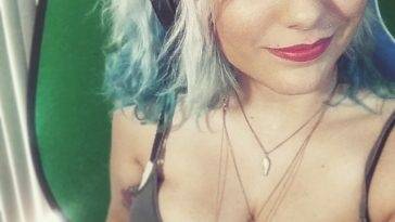 Natalie Casanova / Zombiunicorn Cleavage (68 pics) on fanspics.com