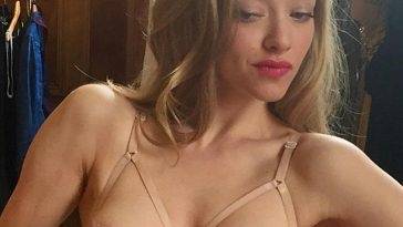 Amanda Seyfried Nude Photos and  PORN video on fanspics.com