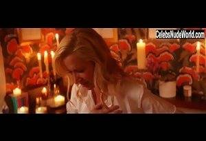 Angela Kinsey in Half Magic (2018) Sex Scene on fanspics.com