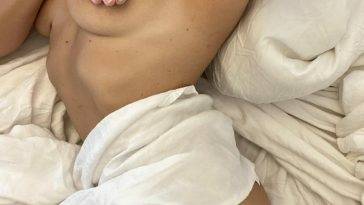 Gabbie Hanna Topless In Bed Onlyfans Set Leaked on fanspics.com