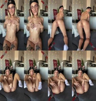 Emily Tokes - hot nude teasing body on fanspics.com
