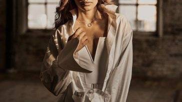 Leslie Grace Martínez Sexy Collection on fanspics.com