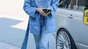 Khloe Kardashian Doubles Up Her Denim For a Shopping Trip at Sap and Honey in Sherman Oaks on fanspics.com