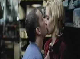 Brittany Murphy Sex Scene on fanspics.com