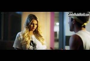 Kinsey Wolanski in Slasher Party (2019) Sex Scene on fanspics.com