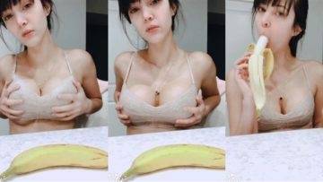 CinCinBear Nude Banana Blowjob Video  on fanspics.com