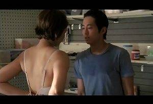 Lauren Cohan 13 Walking Dead (2010) Sex Scene on fanspics.com