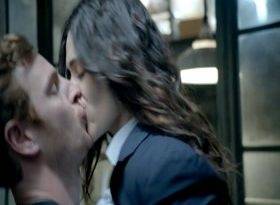 Emmy Rossum 13 Shameless 13 S04E04 2 Sex Scene on fanspics.com