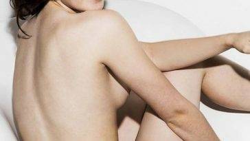 Sarah Bolger Topless on fanspics.com