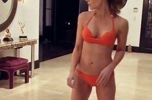 Kate Beckinsale Defeats A Tranny In A Bikini Contest on fanspics.com