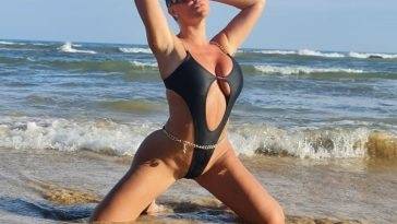 Aisleyne Horgan-Wallace Shows Off Her Curvy Body on the Beach in Portugal - Portugal on fanspics.com