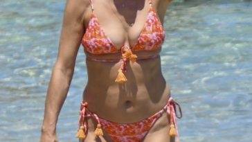 Kate Walsh Shows Off Her Fabulous Bikini Body at The Beach in Perth on fanspics.com