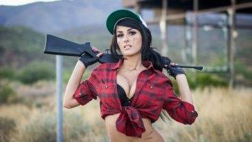 SSSniperWolf Sexy Cosplay Pictures on fanspics.com