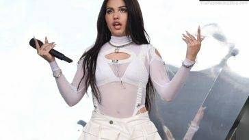 Busty Mabel Performs at Radio 1 Big Weekend in Coventry on fanspics.com