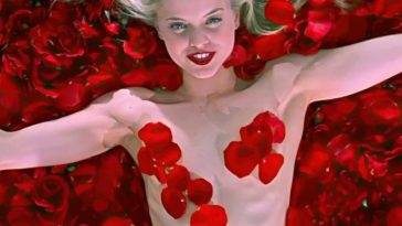 Mena Suvari Nude 13 American Beauty (14 Pics + Remastered & Enhanced Video) - Usa on fanspics.com