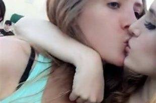 Bella Thorne Comes Out As A Lesbian on fanspics.com