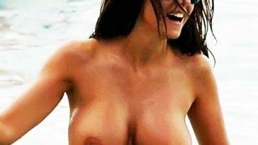 Caroline Flack Nude & Topless Candid Photos on fanspics.com