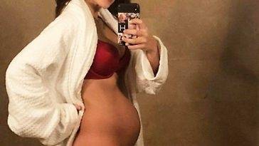 Hilaria Baldwin Thomas Nude Pantyless Selfie — Pregnant Pics With Children & Breast Feeding on fanspics.com