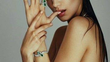 Bella Hadid Ultimate Nude Collection on fanspics.com