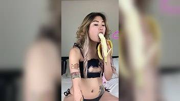 Lolatessafree Just casually eating a banana Wish it was your di xxx onlyfans porn on fanspics.com