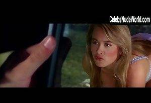 Christine Taylor in Overnight Delivery (1998) Sex Scene on fanspics.com