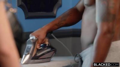 Aria Valencia - Ironing It Out [4K Porn] on fanspics.com