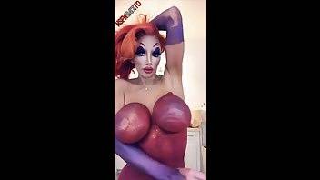 Nicolette shea halloween outfit tease snapchat xxx porn videos on fanspics.com