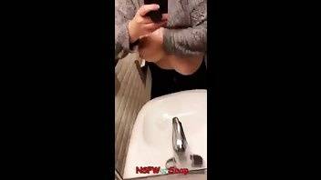 Cup Baby mall public toilet titsdrop snapchat free on fanspics.com