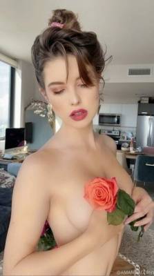 Amanda Cerny Nude Valentines Onlyfans Set Leaked on fanspics.com