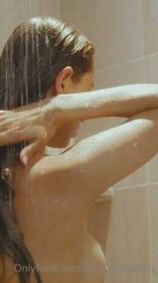 Yanet Garcia Nude Shower  Video  - Mexico on fanspics.com
