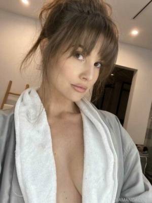 Amanda Cerny Nude Onlyfans Set Leaked on fanspics.com