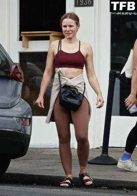 Kristen Bell Wraps Up a Sweaty Gym Session in Los Feliz on fanspics.com