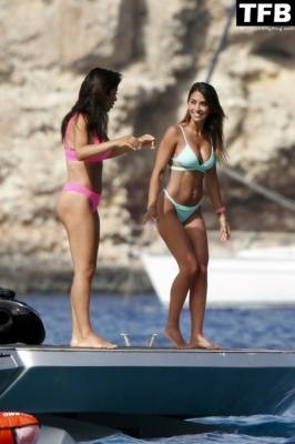 Antonela Roccuzzo & Lionel Messi Enjoy a Day at Sea in Ibiza with Cesc Fabregas and Daniella Semaan on fanspics.com