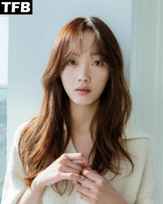 Lee Yoo-Mi Sexy on fanspics.com