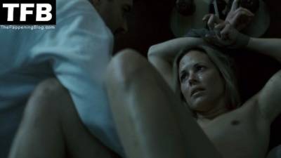 Maria Bello Nude & Sexy 13 Downloading Nancy (9 Pics) on fanspics.com